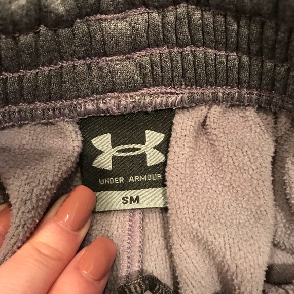 SOLD!!! MENS UNDER ARMOUR SWEATPANTS - Picture 3 of 4